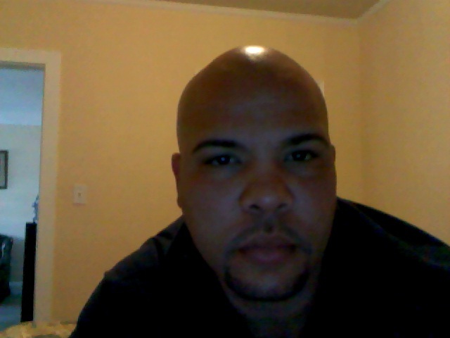 Date this gorgeous Dominican Republic man Trockero from Hartford DO4014