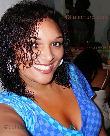 Date this stunning Brazil girl Mandiita from Rio De Janeiro BR2852