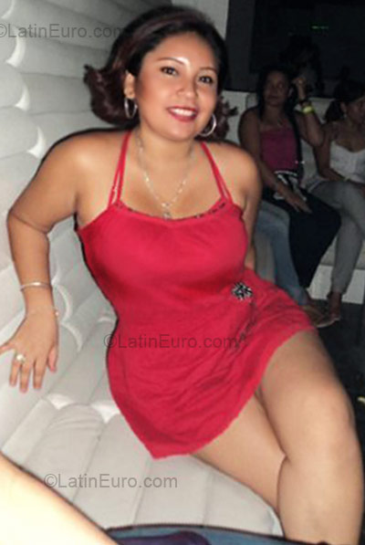 Date this gorgeous Colombia girl Marcela ramirez from Barranquilla CO3870