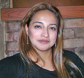 Date this gorgeous Colombia girl Ingridt Castro from Fusagasuga CO3927