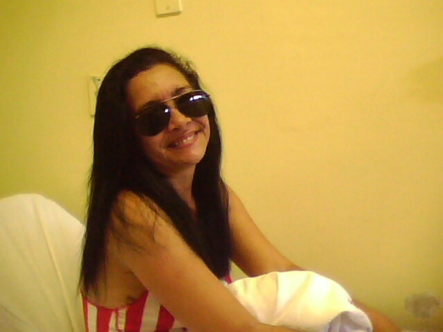 Date this hot Brazil girl Motora from Santana BR2918