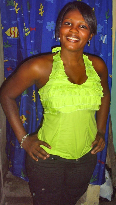 Date this delightful Colombia girl Esther from Quibdo CO3994