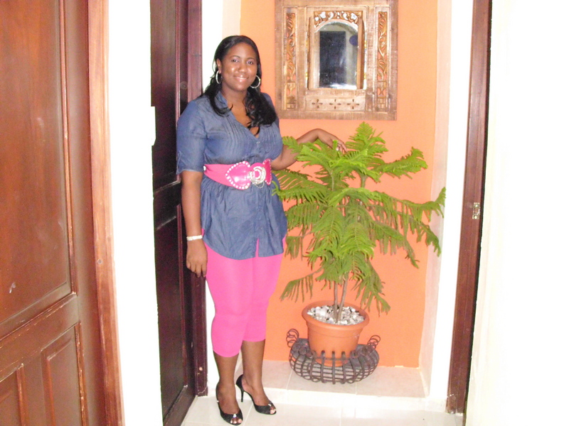 Date this sensual Dominican Republic girl WALKIRIA from Santiago DO4125