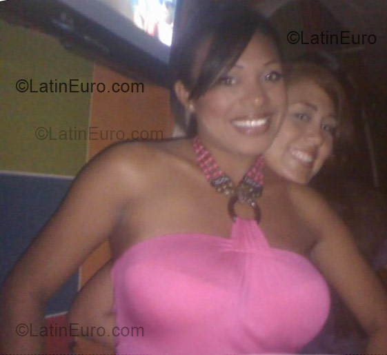 Date this funny Colombia girl Grace from Barranquilla CO4096