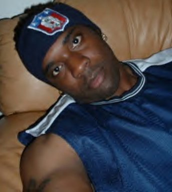 Date this attractive United States man Ninob from Tampa US5976