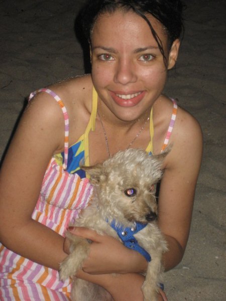 Date this nice looking Dominican Republic girl Luna mari from Santo Domingo DO4259