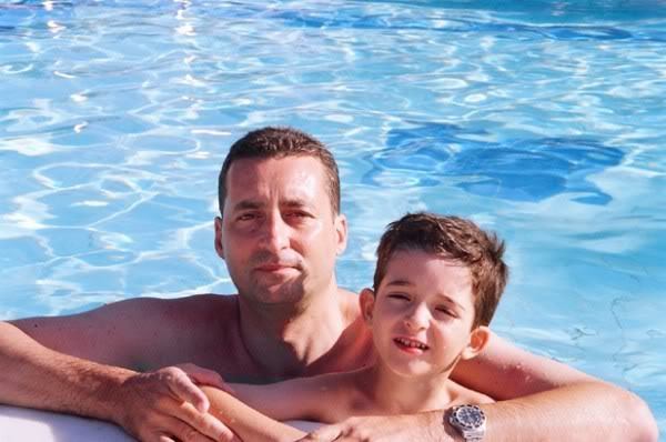 Date this pretty United Kingdom man Zacky from Birmighan GB354