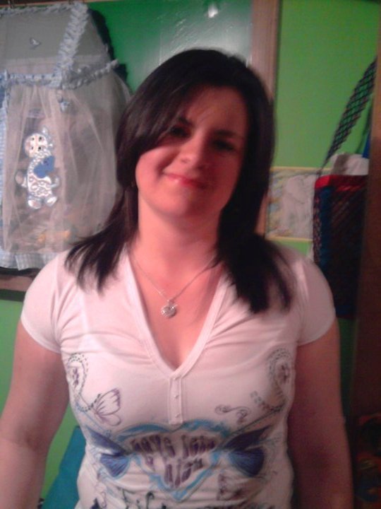 Date this hot Colombia girl Cancer4 from Manizales CO4294