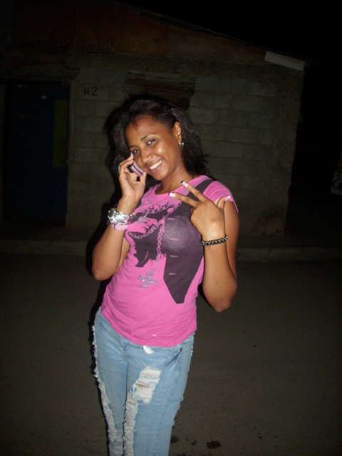 Date this foxy Dominican Republic girl Helen from Santiago DO4414