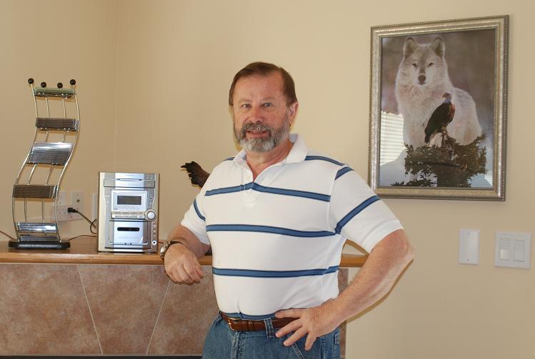 Date this cute United States man Dirk from Richland US6330