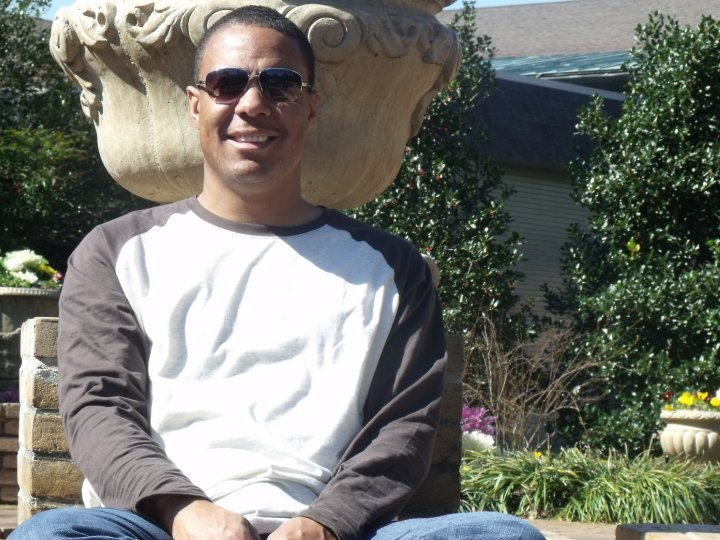 Date this stunning United States man Atmartin007 from Gulfport US6363