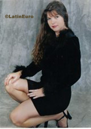 Date this nice looking Brazil girl Marileide from Campo Grande BR3233