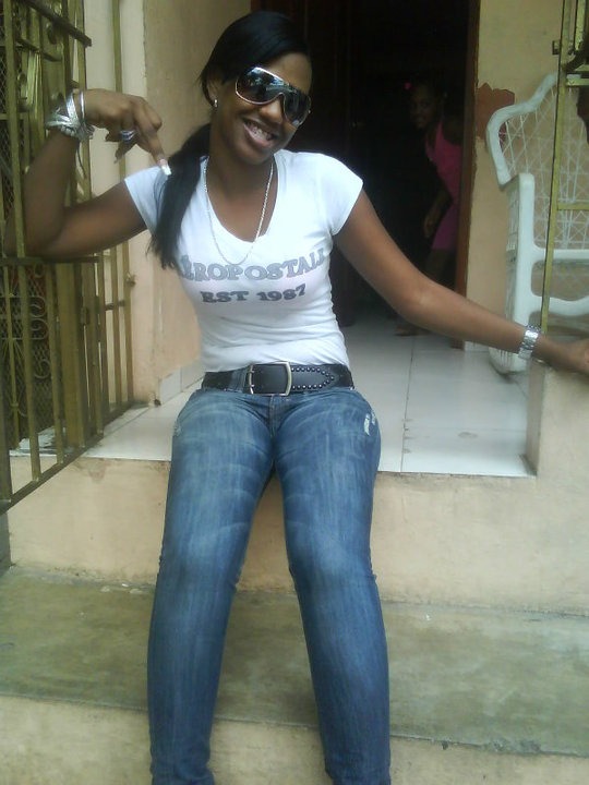 Date this nice looking Dominican Republic girl Carolin JIMENEZ from Santo Domingo DO4602