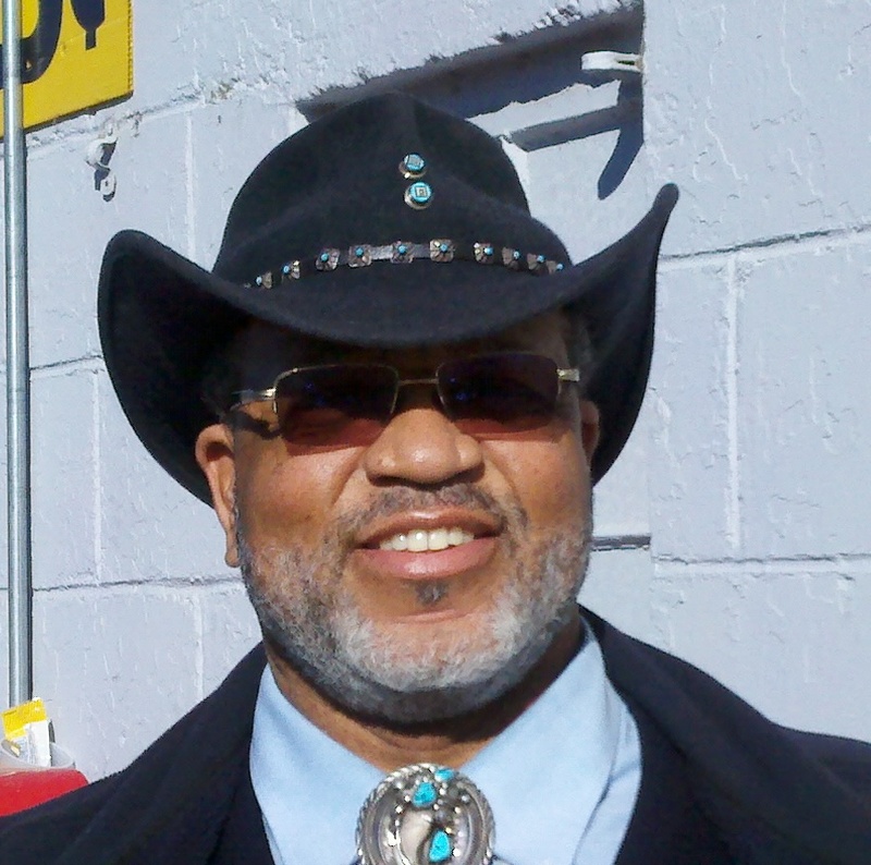 Date this nice looking United States man 69-hugalicious from DENVER US6507