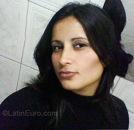 Date this nice looking Brazil girl Eliane from Sao Paulo BR3322