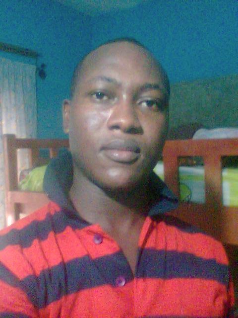 Date this tall Nigeria man Cyil from Lagos NG294