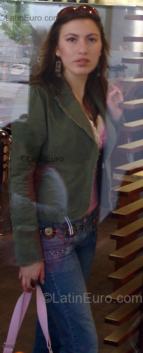 Date this good-looking Colombia girl Diana from Bogota CO10803