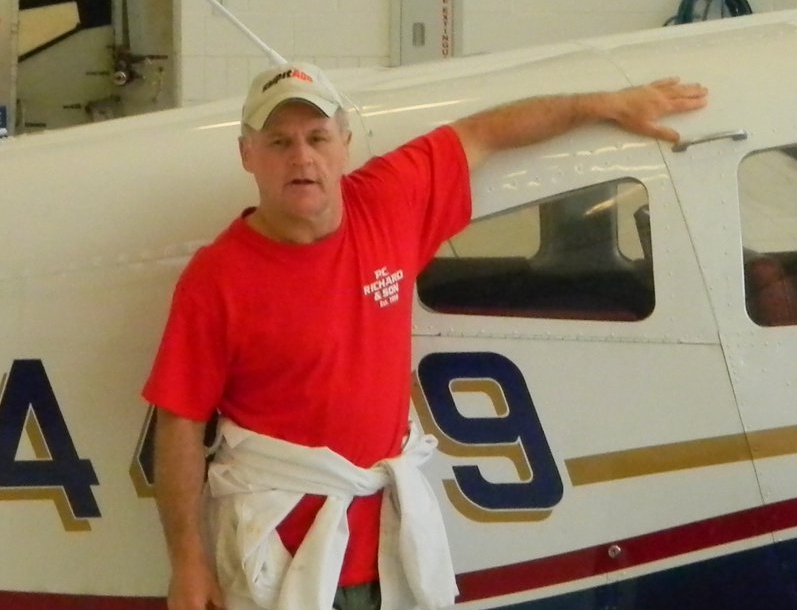 Date this stunning United States man Ctyankee from Hartford US6707