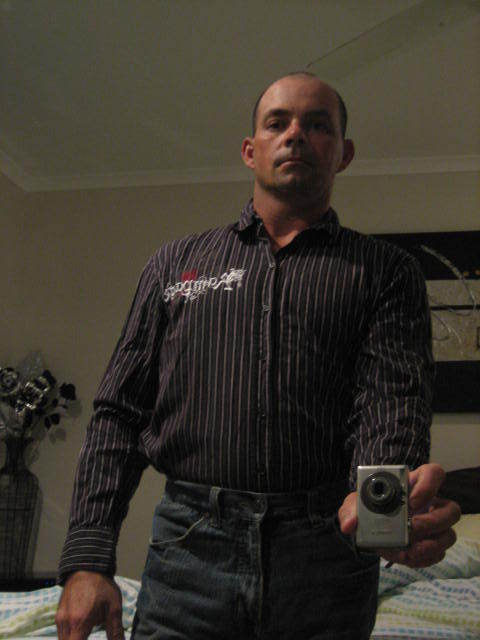 Date this funny Australia man Dan from Mackay AU135