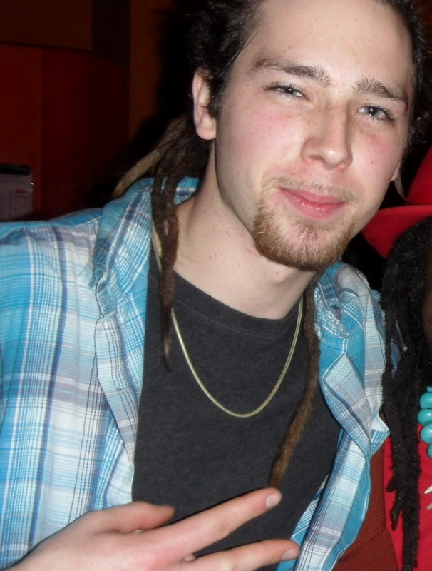 Date this voluptuous Australia man Cameron from Melbourne AU136