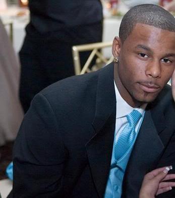 Date this happy United States man Lyricsisking from Ossining US7009