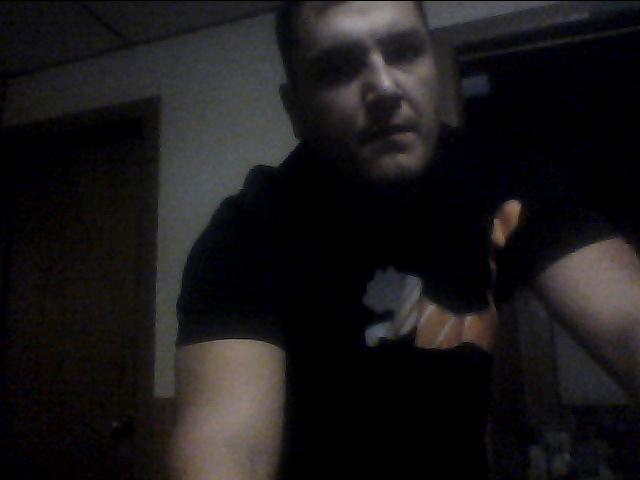 Date this young United States man Mannychino from Chicago US7061