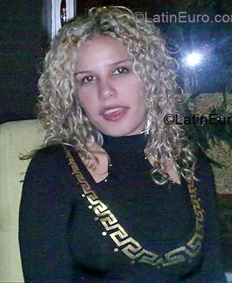 Date this cute Costa Rica girl Mandy from San Jose CR16