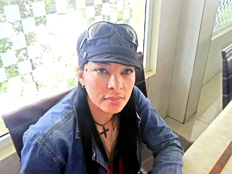 Date this voluptuous Dominican Republic girl Dayris from  DO5365