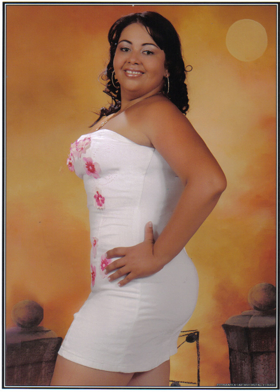 Date this voluptuous Colombia girl Paola from Cartago-valle CO4875