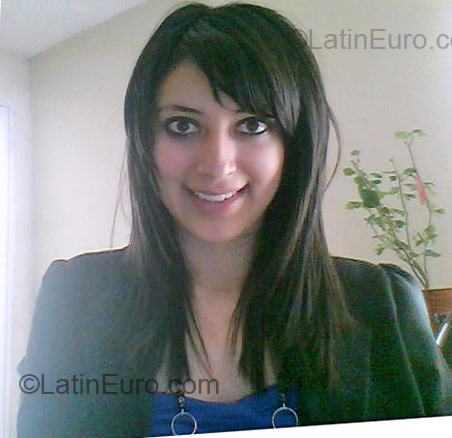 Date this pretty Mexico girl Maria Ivette from Chihuahua MX193