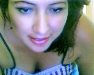 Date this pretty Argentina girl Karina from Buenos Aires AR28