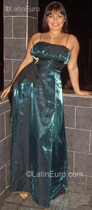 Date this hot Brazil girl Sheila from Rio De Janeiro BR5465