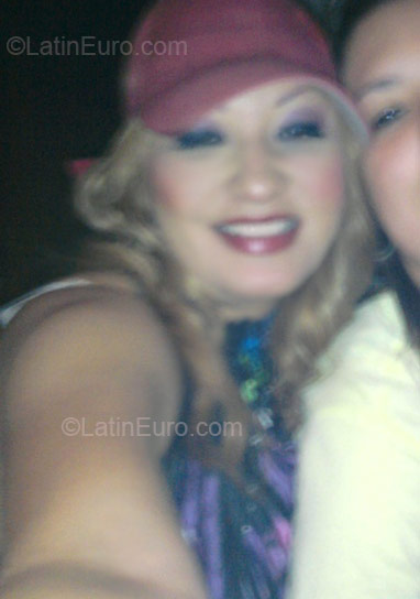 Date this cute Nicaragua girl Gema from Granada NI9