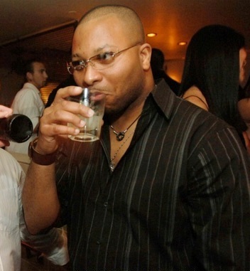 Date this athletic United States man Omar from Chicago BR3572