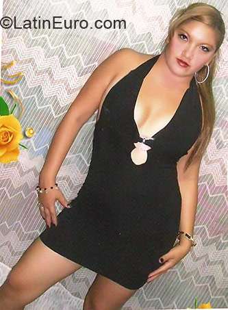 Date this hard body Peru girl Karina from Chiclayo PE327