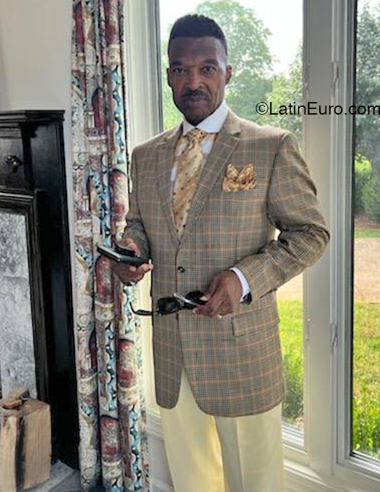 Date this sensual United States man Terry from Williamson US7407