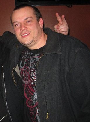 Date this sultry United States man Brian from Auburn US7408