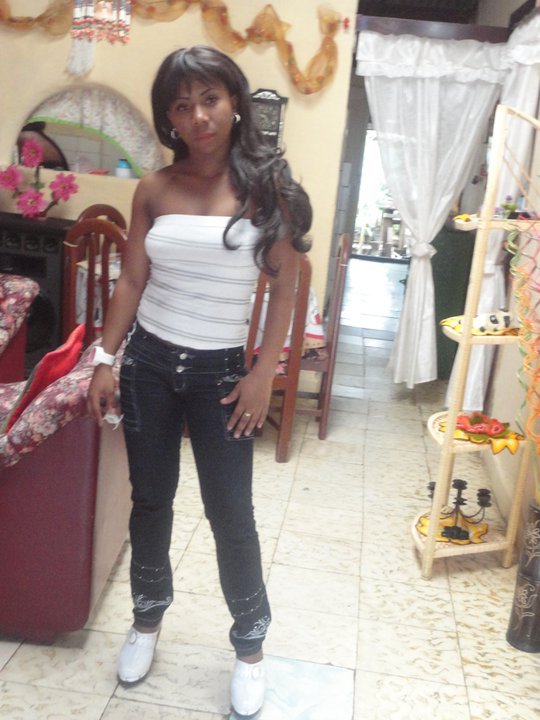 Date this lovely Colombia girl GINGER MICOLTA from Cali CO5013