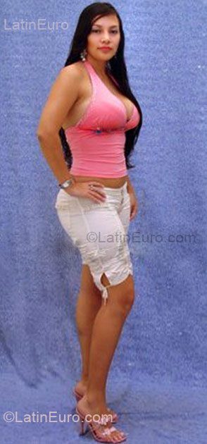Date this foxy Colombia girl Liliana from Cali CO5634