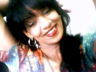 Date this hard body Brazil girl BiaO from Franca BR3604