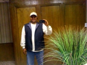 Date this voluptuous United States man Damon from Oklahoma City US7477