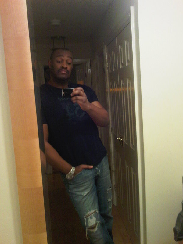 Date this young United Kingdom man Mo from Manchester GB411