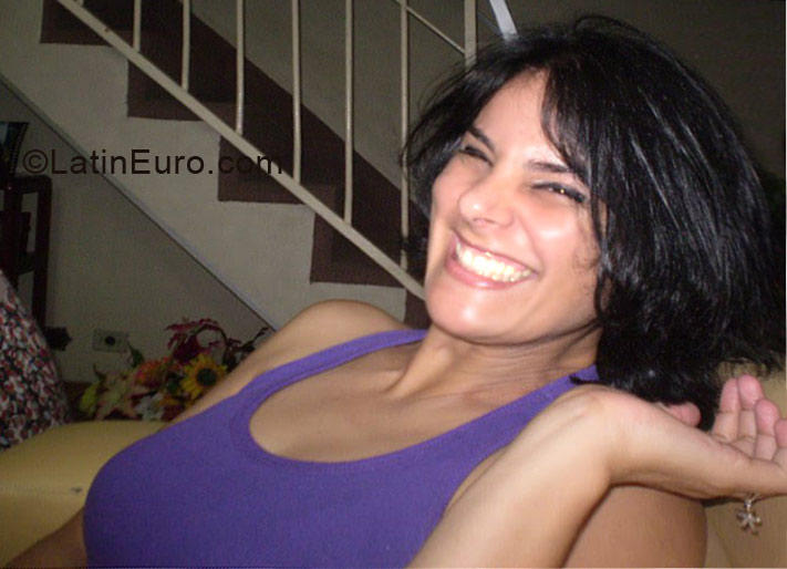 Date this delightful Brazil girl Regiane from Rio De Janeiro BR3635