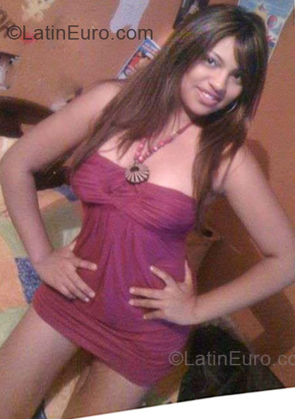 Date this fun Ecuador girl Lizbeth Marcela from Ambato EC34