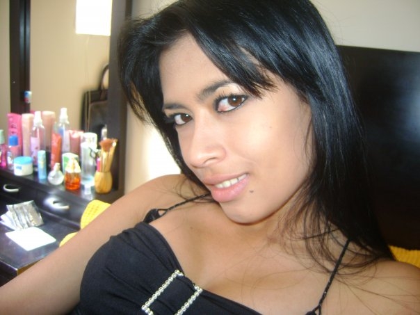 Date this sensual Colombia girl Stephanie from Duitama CO5218