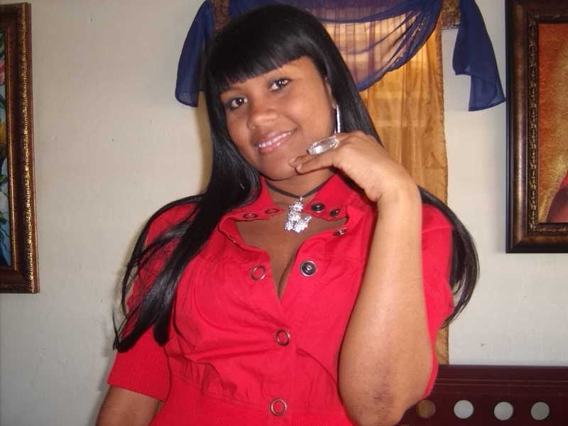 Date this hot Dominican Republic girl Nicole from Santiago DO5276