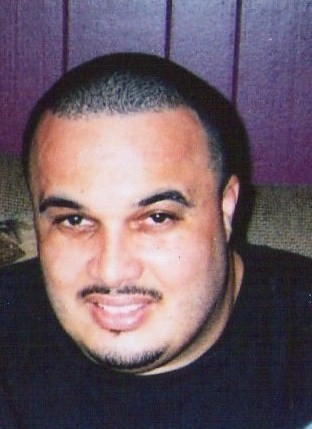 Date this sultry United States man Cgraves32 from Orlando US7737