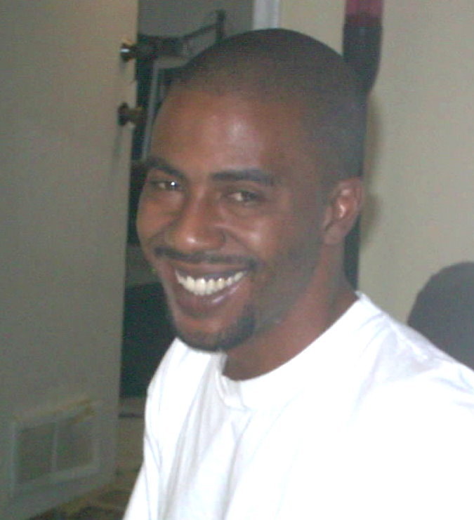 Date this delightful United States man Rastaluv from Miami US7833