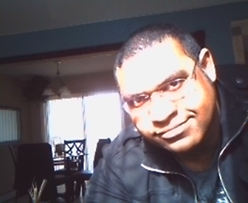 Date this delightful United States man Eton from Brooklyn US7842