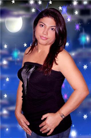 Date this pretty Colombia girl Sandra from Manizales CO5343